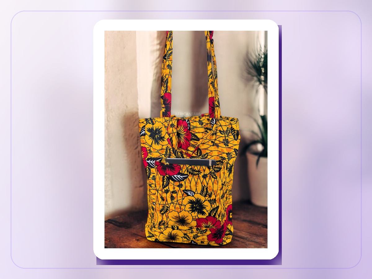 Pattern tote bags